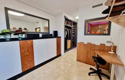Segunda mano - APARTAMENTO -
Denia - Port