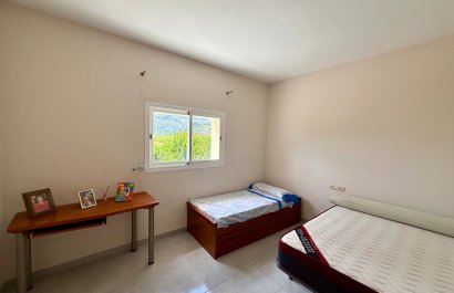 Herverkoop - Vrijstaande woning -
El Ràfol D'Almúnia