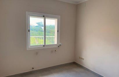 Herverkoop - Vrijstaande woning -
El Ràfol D'Almúnia