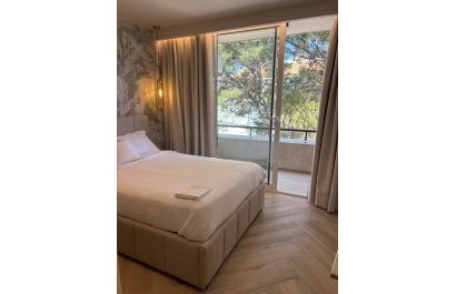 Dormitorio - Piso reformado a estrenar a 100 m de la playa de El Albir | Vistas al mar | Parking comunitario (Costa Blanca)