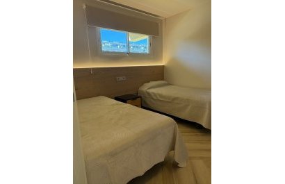 Segunda mano - Apartamento / piso -
Albir - centro