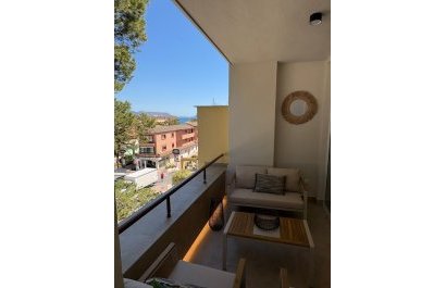 Segunda mano - Apartamento / piso -
Albir - centro