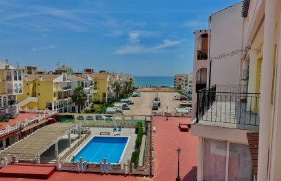 Segunda mano - Apartamento / piso -
Torrevieja - El Acequión - Los Náufragos