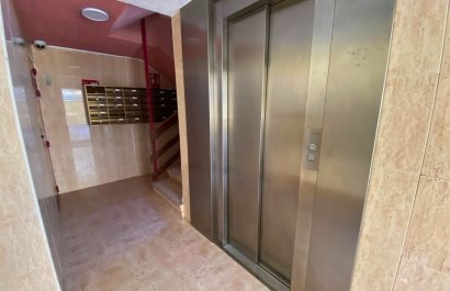 Segunda mano - Apartamento / piso -
Benidorm - Levante