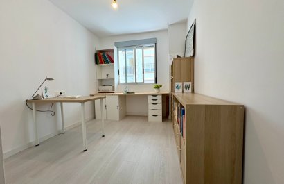 Herverkoop - Appartement / flat -
Denia - Center