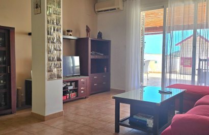 Segunda mano - Apartamento / piso -
Finestrat - Finestrat Urbanizaciones
