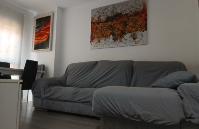 Segunda mano - Apartamento / piso -
Villajoyosa