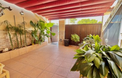 Segunda mano - Adosado -
Torrevieja - Los Balcones - Los Altos del Edén