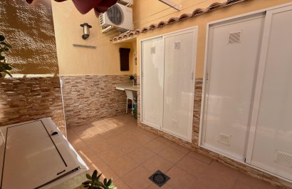 Segunda mano - Adosado -
Torrevieja - Los Balcones - Los Altos del Edén