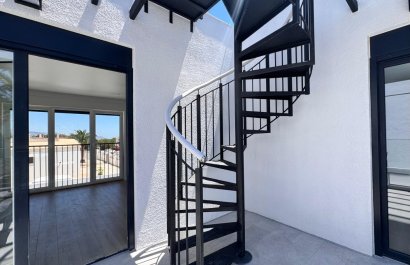 Obra nueva - Villa -
La Nucía