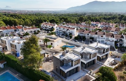 Obra nueva - Villa -
La Nucía