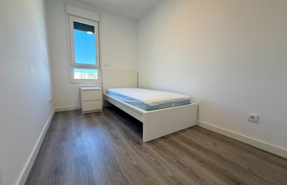 Lange Termijn Verhuur - Appartement / flat -
Denia - Port