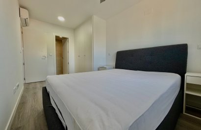 Lange Termijn Verhuur - Appartement / flat -
Denia - Port