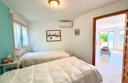 Herverkoop - Villa -
Denia - Montgó