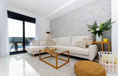 Obra nueva - Villa -
Los Montesinos - Montesinos