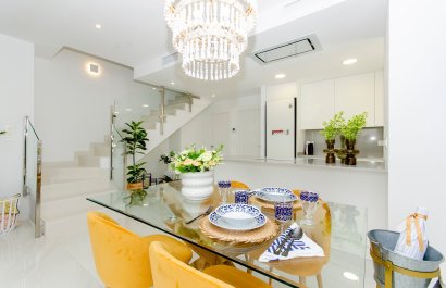 Obra nueva - Villa -
Los Montesinos - Montesinos