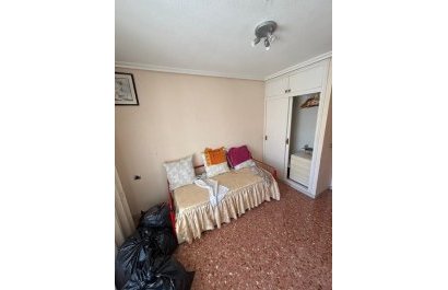 Segunda mano - Apartamento / piso -
Benidorm - Levante