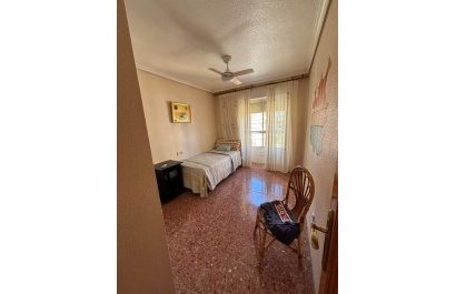 Segunda mano - Apartamento / piso -
Benidorm - Levante