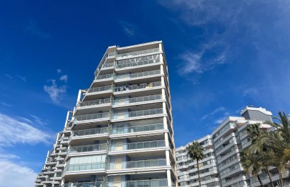 Edificio - Ático dúplex junto al mar (Calpe - Costa Blanca)