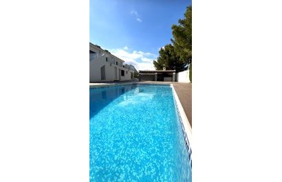 Piscina - Villa en Coloma la Nucia (Alicante)