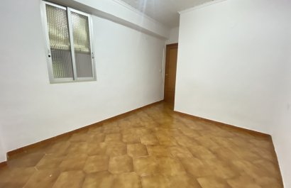 Segunda mano - Apartamento / piso -
Gandía - Centro