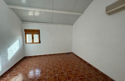 Segunda mano - Casa  -
Oliva - Oliva Nova