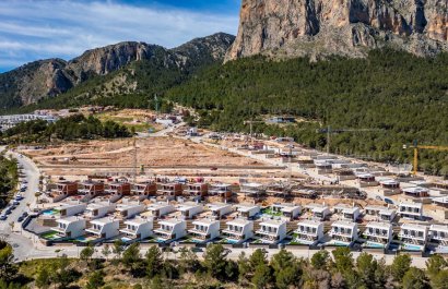 Obra nueva - Adosado -
Polop - Alberca