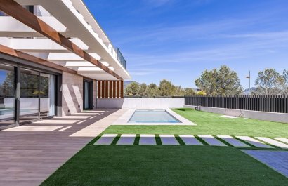 Obra nueva - Villa -
Polop - Alberca