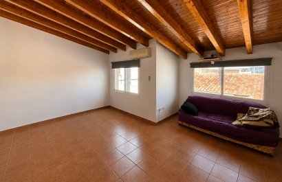 Segunda mano - Casa de pueblo  -
La Font d'en Carròs - Centro
