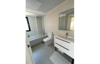 Segunda mano - Apartamento / piso -
Villajoyosa - Cala de Villajoyosa