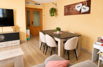 Segunda mano - Apartamento / piso -
La Nucía