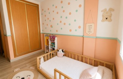 Segunda mano - Apartamento / piso -
La Nucía