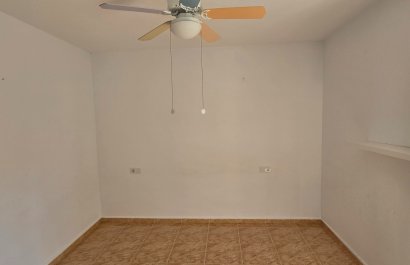 Segunda mano - Adosado -
Albir - centro