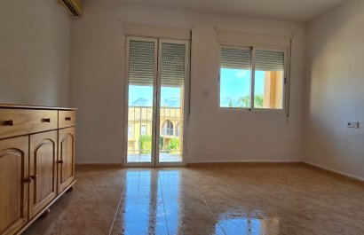 Segunda mano - Adosado -
Albir - centro