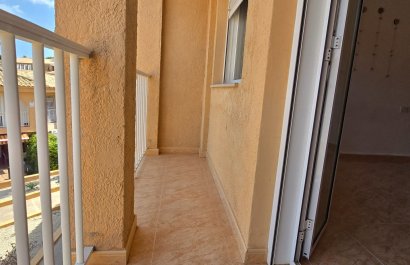 Segunda mano - Adosado -
Albir - centro
