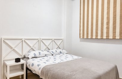 Segunda mano - Apartamento / piso -
Orihuela Costa