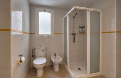 Segunda mano - Apartamento / piso -
Orihuela Costa