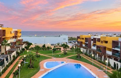 Segunda mano - Apartamento / piso -
Orihuela Costa