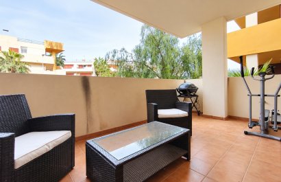 Segunda mano - Apartamento / piso -
Orihuela Costa