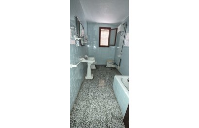 Segunda mano - Apartamento / piso -
La Nucía