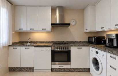 Segunda mano - Apartamento / piso -
Denia - Les Marines - Las Marinas