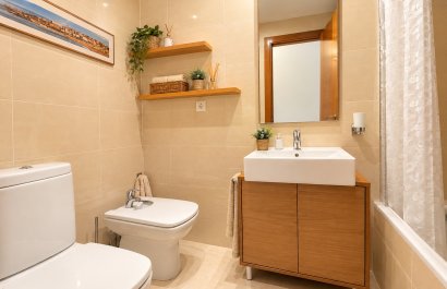 Segunda mano - Apartamento / piso -
Denia - Les Marines - Las Marinas