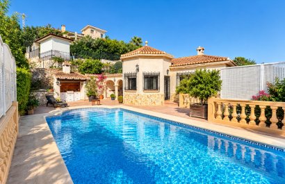 Segunda mano - Villa -
Denia - Montgó