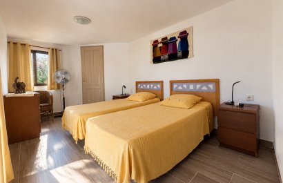 Segunda mano - Villa -
Denia - Montgó