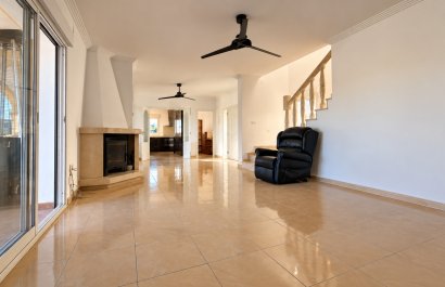 Segunda mano - Casa  -
Beniarbeig