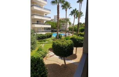 Segunda mano - Apartamento / piso -
Albir - centro