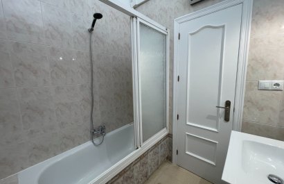 Resale - Townhouse -
Albir - center
