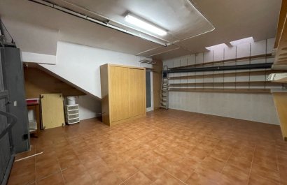 Resale - Townhouse -
Albir - center
