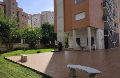 Segunda mano - Apartamento / piso -
Benidorm - Zona de Poniente