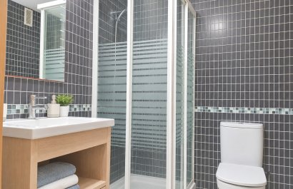Revente - Appartement -
Pedreguer